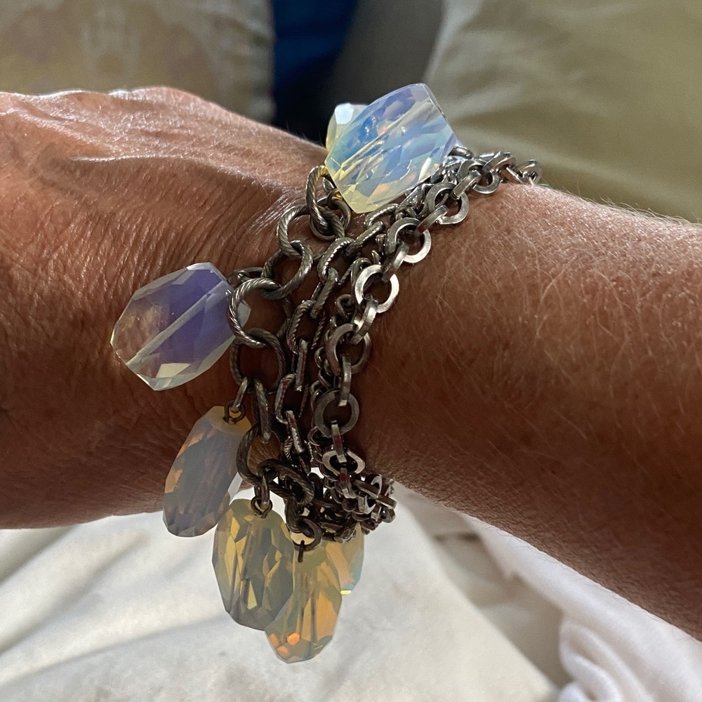 Iridescent Chain Bracelet